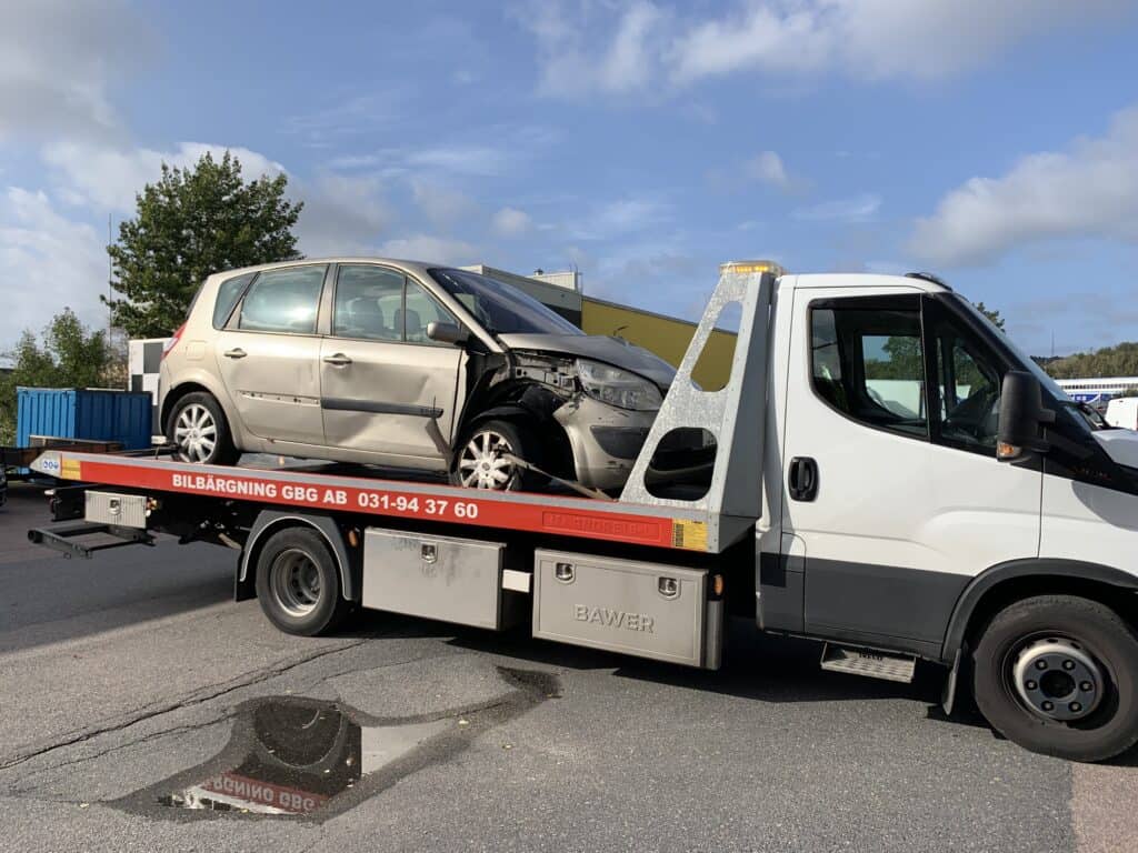 Skrota bilen på Tjörn med miljön i åtanke